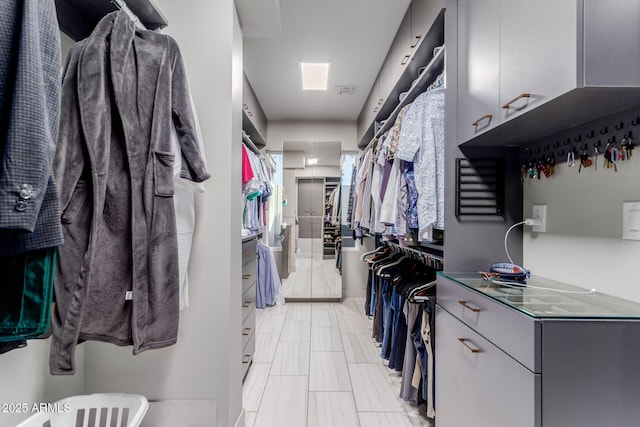 9921 E Doubletree Ranch Rd, Scottsdale, AZ 85258 - view of spacious closet