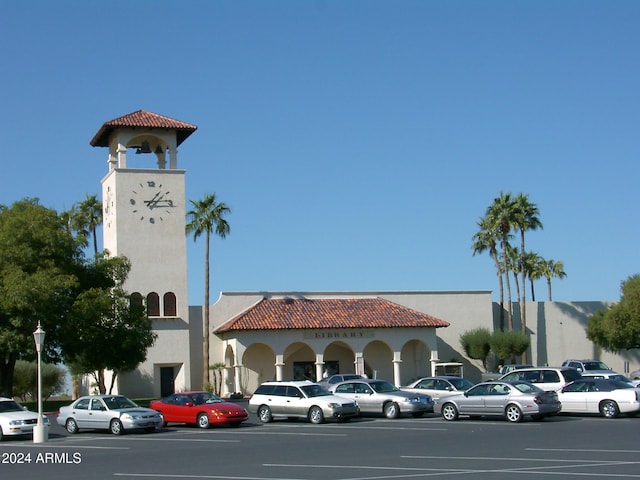 view of building exterior