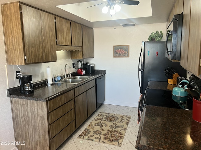 9679 W Cinnabar Ave Unit B, Peoria, AZ 85345 - kitchen featuring a sink, black dishwasher, a ceiling fan, baseboards, and dark countertops
