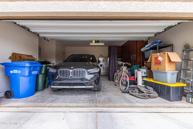 4216 W Harwell Rd, Laveen, AZ 85339 - garage with a garage door opener