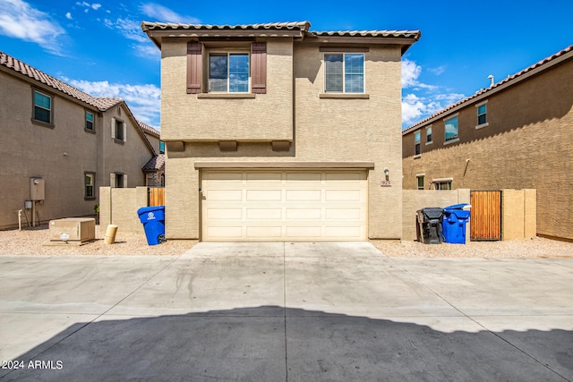 view of front facade featuring a garage