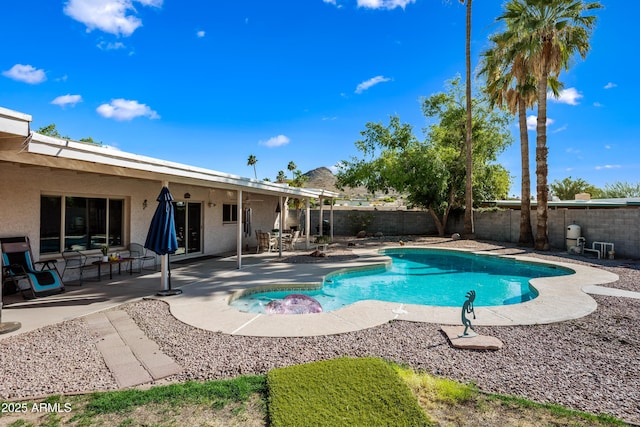 14830 N 28th Pl, Phoenix, AZ 85032 - view of pool featuring a fenced backyard and a patio
