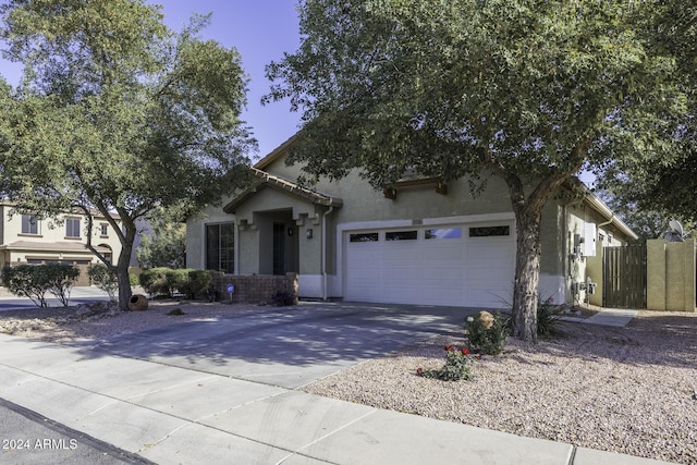 view of front facade with a garage