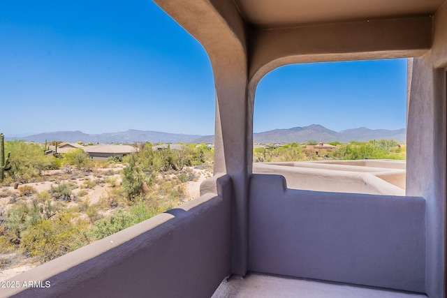 8606 E Arroyo Seco Rd, Scottsdale, AZ 85266 - balcony featuring a mountain view