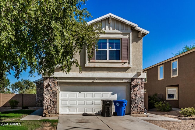 view of front facade featuring a garage