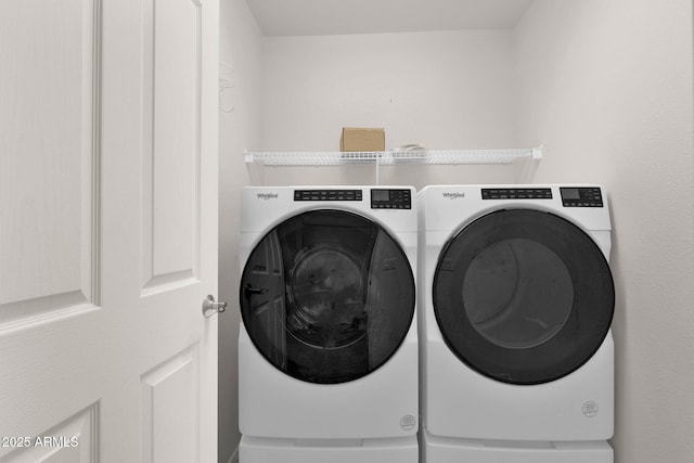 1623 E Maplewood Ave, Buckeye, AZ 85326 - laundry area with washing machine and clothes dryer