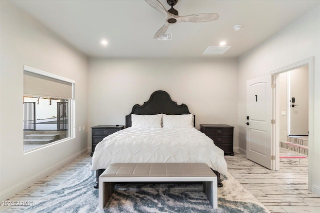 bedroom featuring ceiling fan