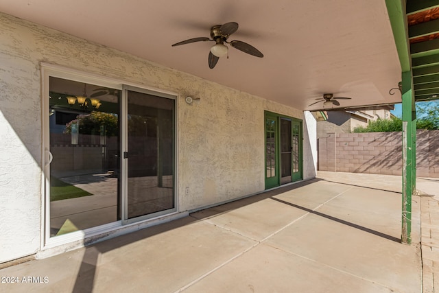 view of patio featuring ceiling fan