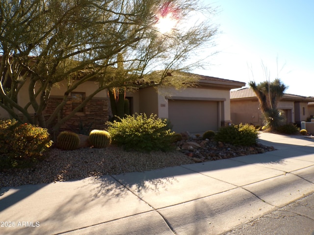 view of front facade with a garage