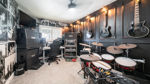 office with carpet and ceiling fan