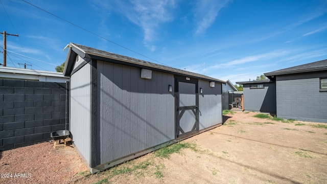 view of outdoor structure