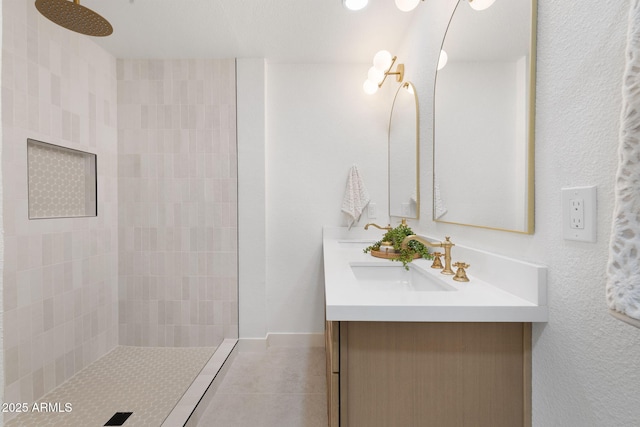 2808 N Steves Blvd, Flagstaff, AZ 86004 - full bath featuring double vanity, a sink, and tiled shower