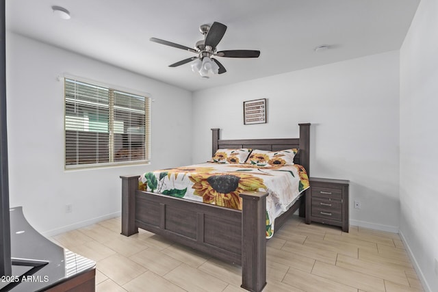 bedroom featuring ceiling fan