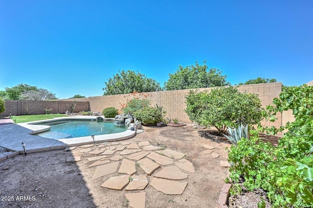 11580 N 86th Ln, Peoria, AZ 85345 - view of pool featuring a fenced backyard and a patio