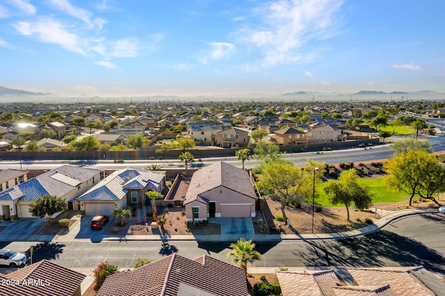 bird's eye view with a mountain view