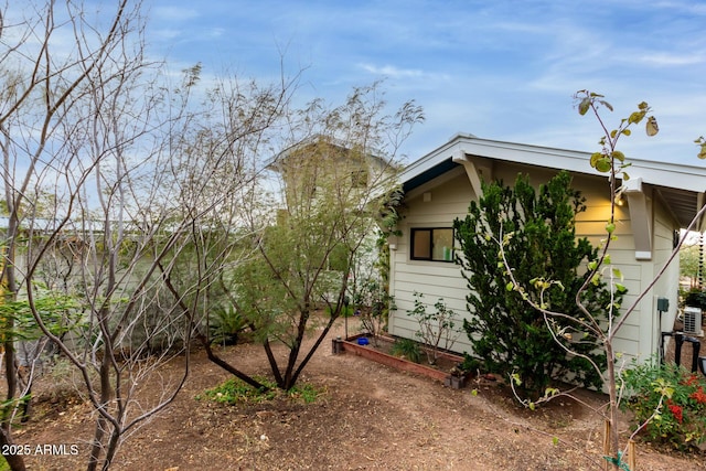 view of home's exterior