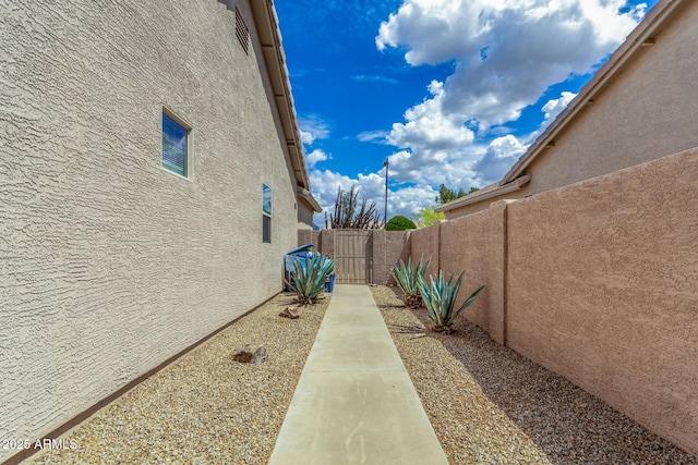 6372 S Callaway Dr, Chandler, AZ 85249 - view of yard featuring fence and a gate