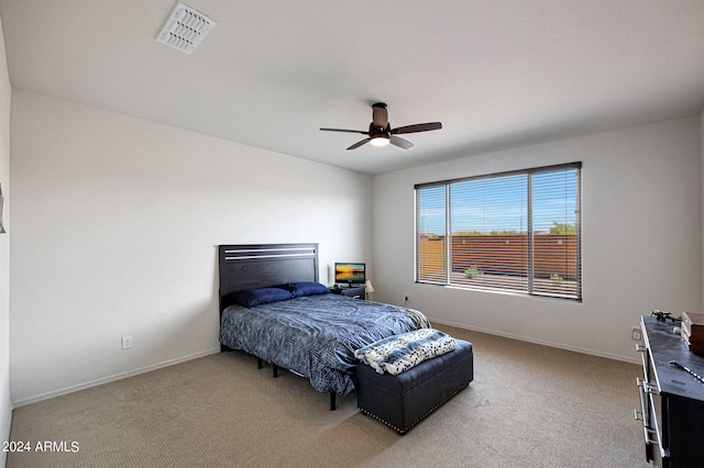 bedroom featuring carpet and ceiling fan