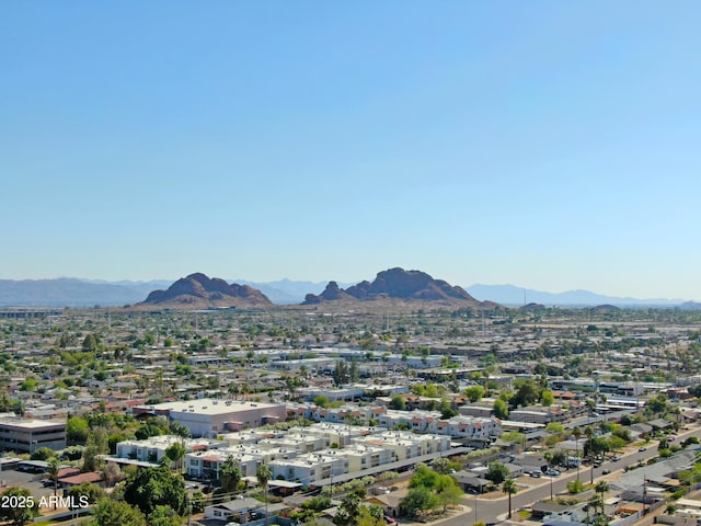 7021 E Earll Dr Unit 204, Scottsdale, AZ 85251 - view of mountain background
