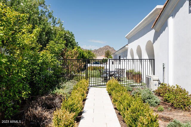exterior space with a mountain view