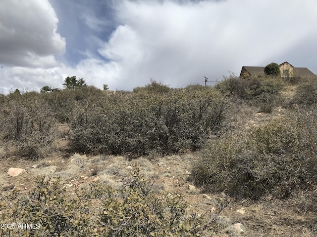 18404 S Niblick Dr Unit 72, Peeples Valley, AZ 86332