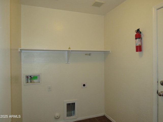 laundry room featuring laundry area, visible vents, gas dryer hookup, hookup for an electric dryer, and washer hookup