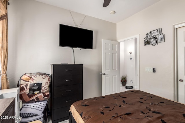 205 N 107th Dr, Avondale, AZ 85323 - bedroom featuring a ceiling fan