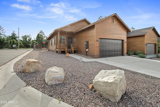 view of front facade featuring a garage