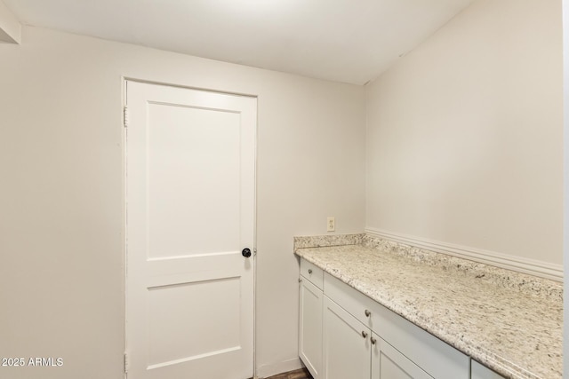 122 N 5th St, Avondale, AZ 85323 - view of laundry room