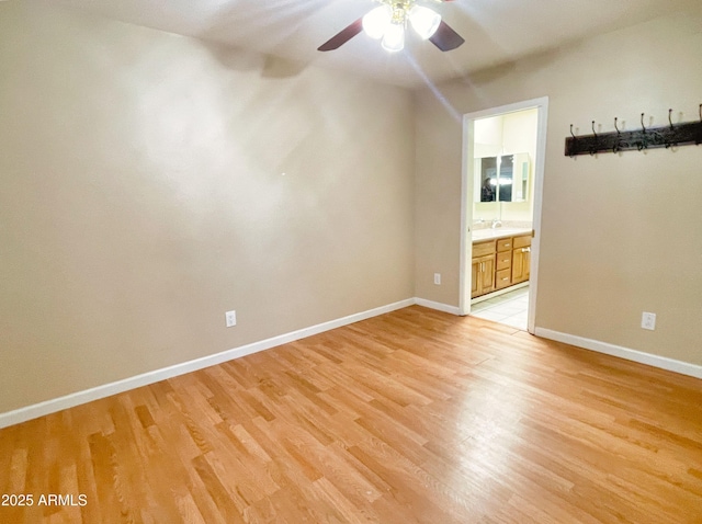 924 S Hacienda Dr Unit C, Tempe, AZ 85281 - unfurnished room featuring a ceiling fan, light wood finished floors, and baseboards