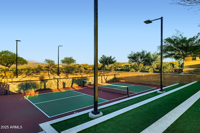 28609 N Cottonwood Basin Dr, Rio Verde, AZ 85263 - view of basketball court featuring a tennis court and community basketball court
