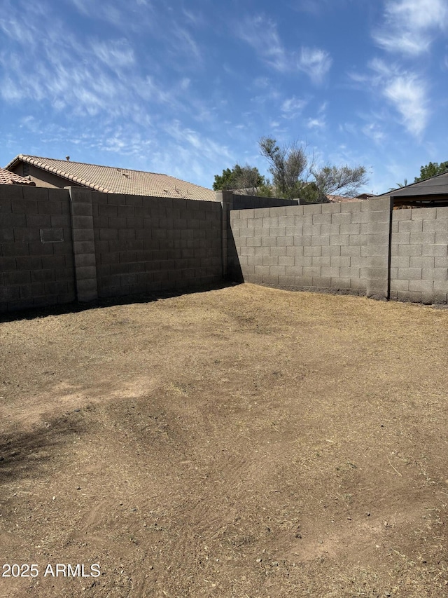 12505 W Adams St, Avondale, AZ 85323 - view of yard