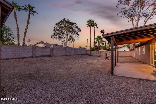 6424 E Aire Libre Ln, Scottsdale, AZ 85254 - fenced backyard with a patio area