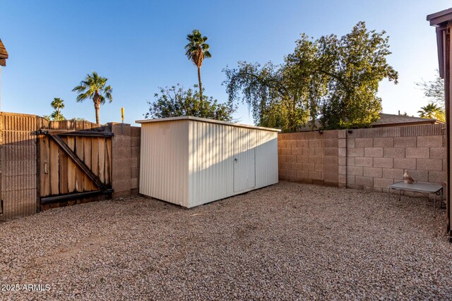 6424 E Aire Libre Ln, Scottsdale, AZ 85254 - view of shed with a gate