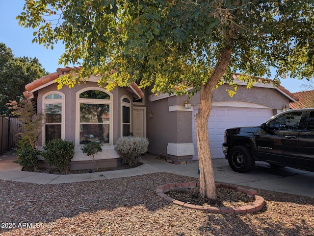 view of front of house featuring a garage