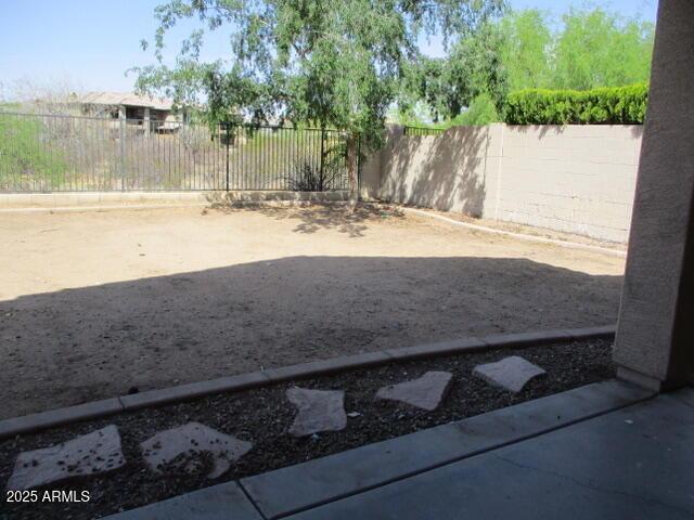 32020 N 23rd Ave, Phoenix, AZ 85085 - view of yard featuring fence