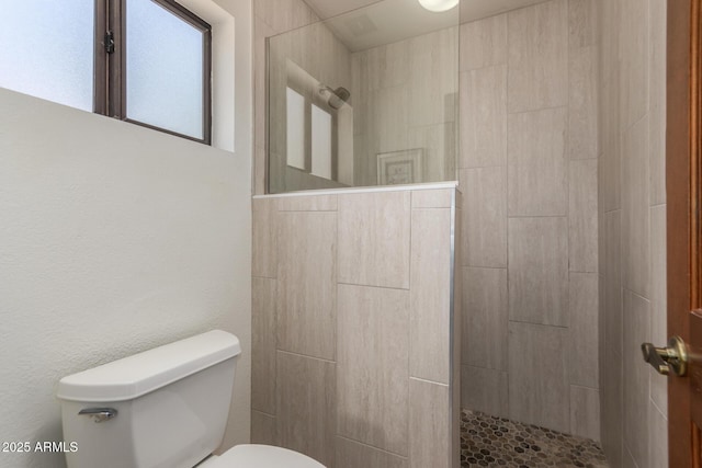 9243 W Kimberly Way, Peoria, AZ 85382 - bathroom with a walk in shower and toilet