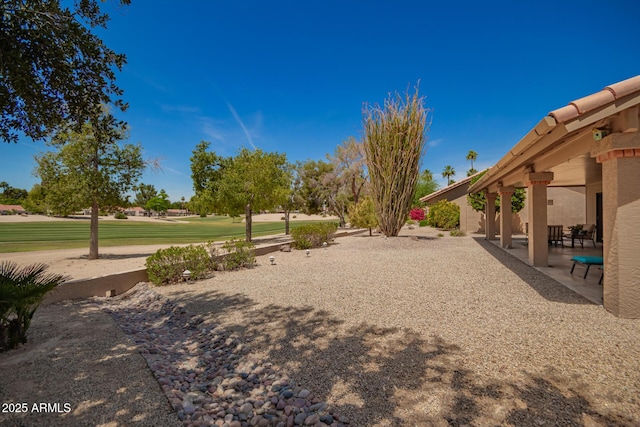 9243 W Kimberly Way, Peoria, AZ 85382 - view of yard with a patio