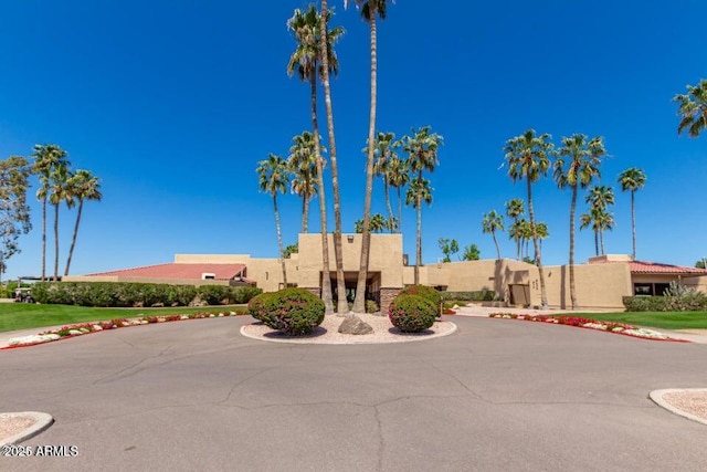 9243 W Kimberly Way, Peoria, AZ 85382 - view of front of home featuring stucco siding