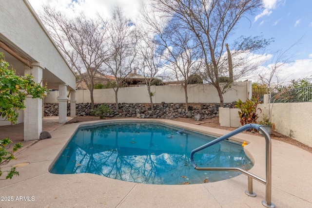 15602 N 19th St, Phoenix, AZ 85022 - view of swimming pool with a patio