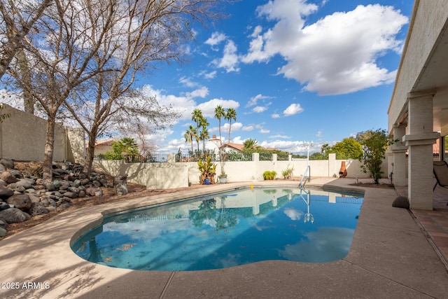 15602 N 19th St, Phoenix, AZ 85022 - view of pool