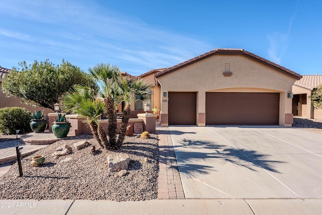 view of front facade with a garage