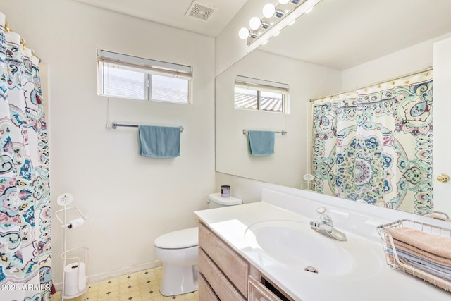 1451 E S Fork Dr, Phoenix, AZ 85048 - bathroom featuring vanity, toilet, tile patterned floors, baseboards, and a shower with shower curtain