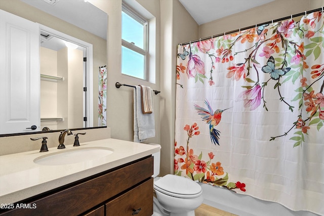 32128 S Bighorn Dr, Oracle, AZ 85623 - bathroom with vanity and shower / bath combo with shower curtain