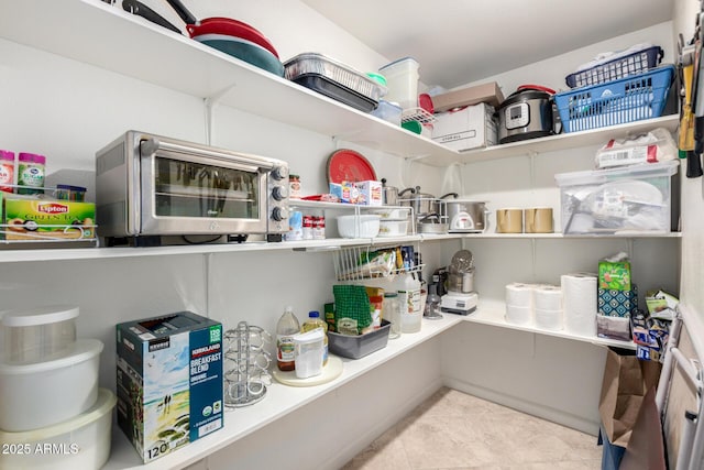 10330 W Thunderbird Blvd Unit C207, Sun City, AZ 85351 - view of pantry