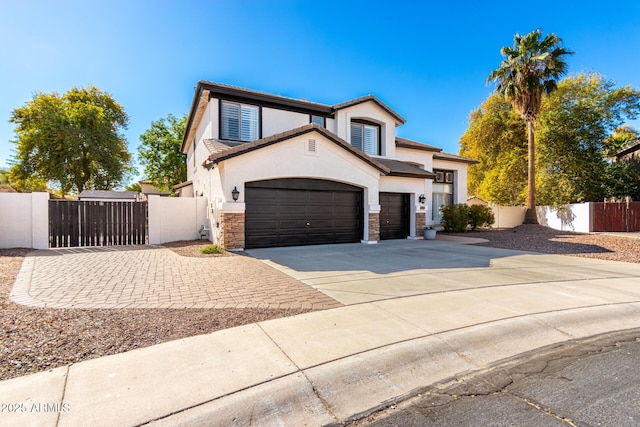 view of front facade featuring a garage