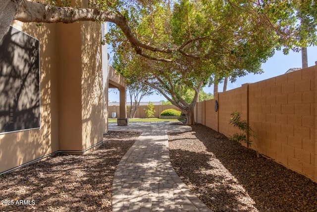1211 E Desert Flower Ln, Phoenix, AZ 85048 - fenced backyard with a patio area