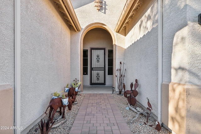 view of entrance to property