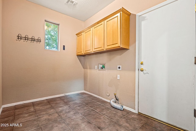 6245 W Maya Dr, Phoenix, AZ 85083 - laundry room with hookup for an electric dryer, baseboards, hookup for a gas dryer, and hookup for a washing machine