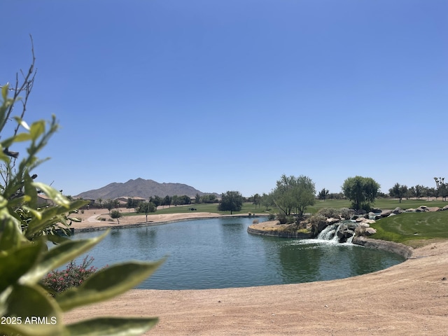 6557 S Classic Way, Gilbert, AZ 85298 - water view with a mountain backdrop